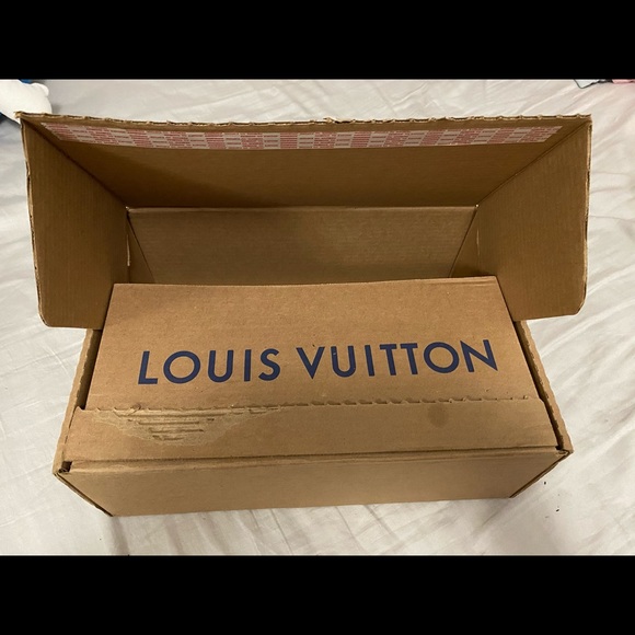 Psychologisch Digital trimmen louis vuitton shipping box Aufgabe